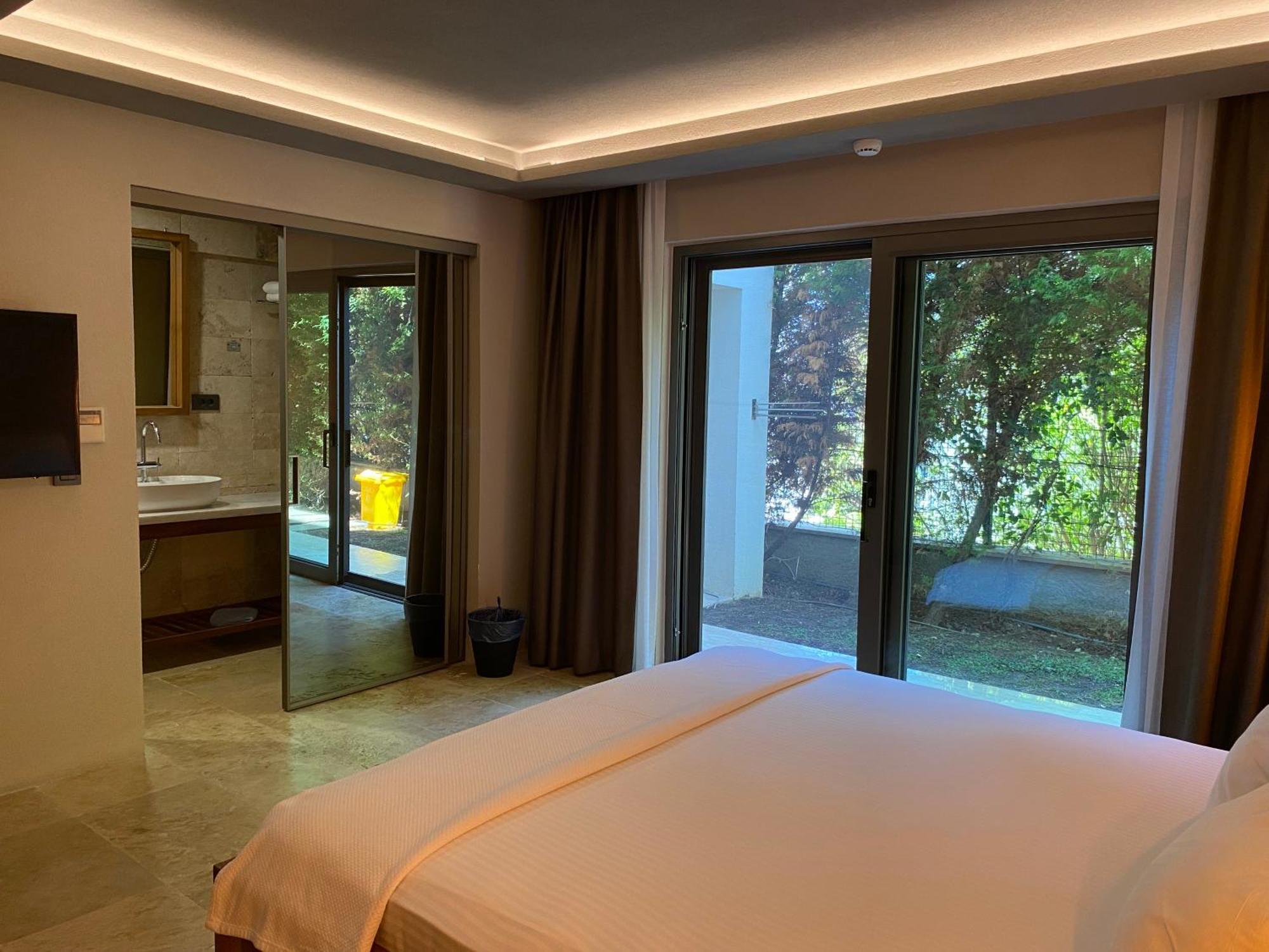 Life Butiq Otel Яликавак Екстериор снимка